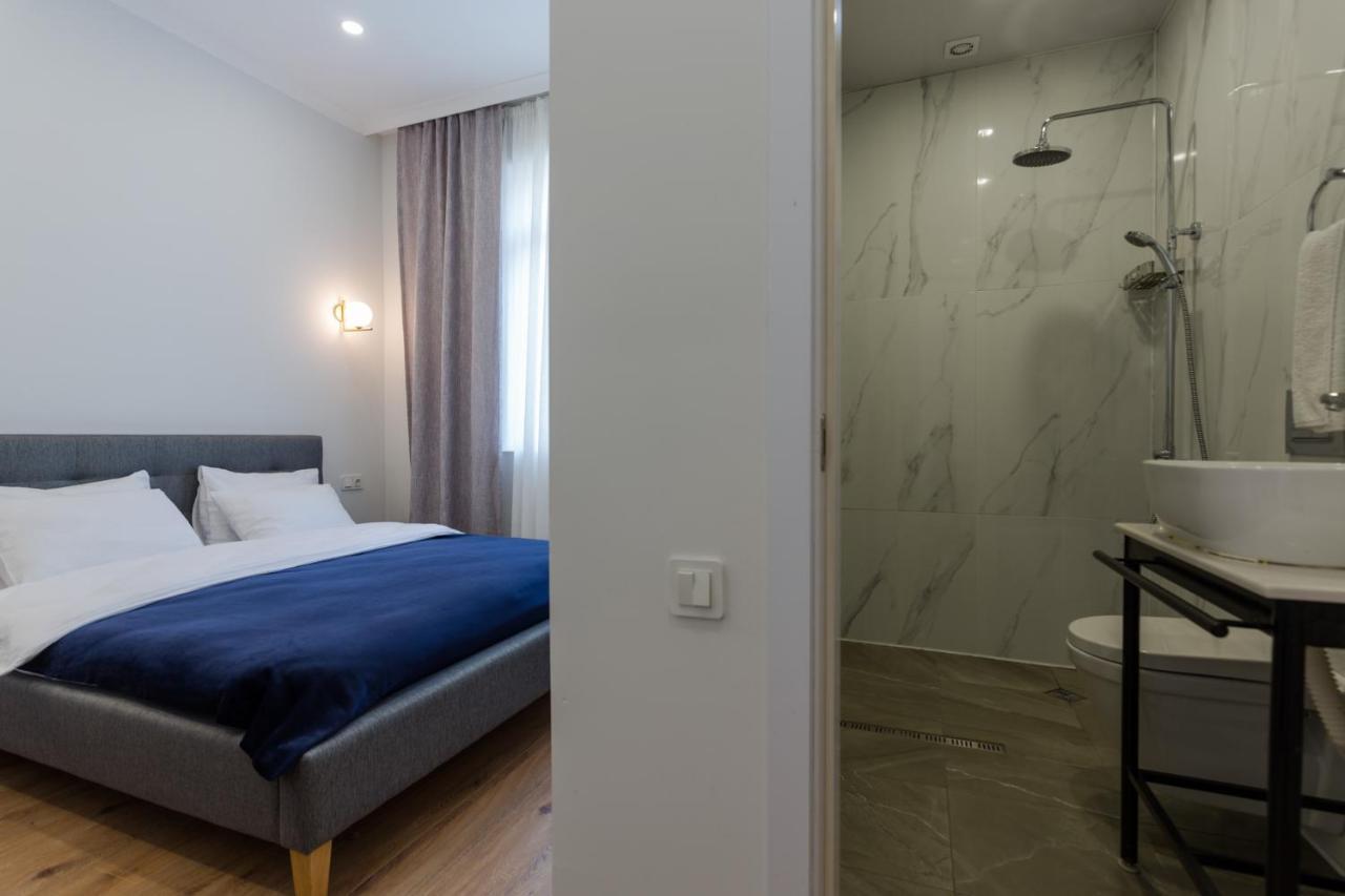 Hotel Lifetime Batumi Luaran gambar